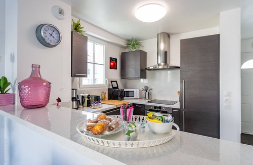Magny-le-Hongre Villa | Gîte La Villa Omagny Paris Marne-la-Vallée