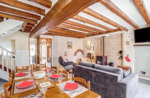 Monthurel House | Gîte Leomie - Maison en pierre au pied des vignes - Monthurel