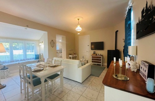 Crecy-sur-Serre House | Gîte les écureuils**** Au domaine du pré dieu
