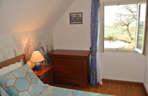 Villeneuve-les-Sablons House | Gîte Les Chênes