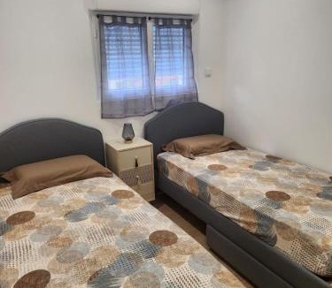 Chateau-Thierry Apartment | Gîtes Zz - WiFi Fibre - Netflix, Disney - Séjours Pro