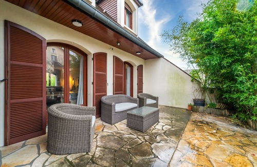La Courneuve House | Garden Haven - Maison de 180m² avec jardin