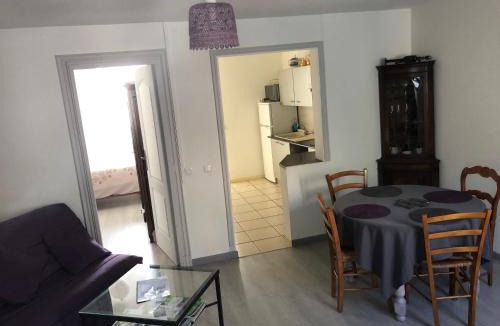 La Roche-Guyon Apartment | Gite Ancien Relais de Saint-Jacques