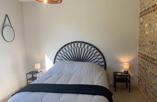 Bordeaux-Saint-Clair House | Gite Bordeaux-Saint-Clair, 5 bedrooms, 12 persons