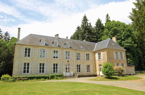 Bellavilliers Cottage | Gite Bellavilliers, 6 bedrooms, 14 persons