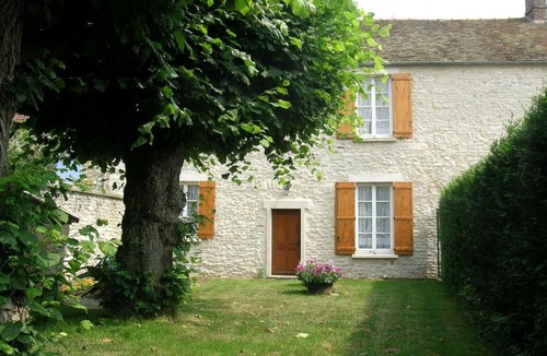 Beynes Cottage | Gite Beynes, 3 bedrooms, 6 persons
