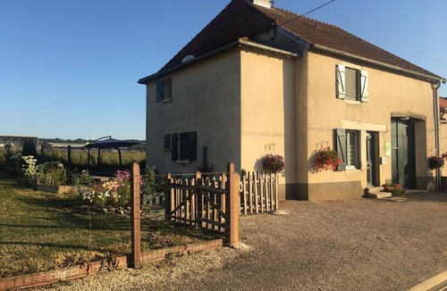 Bougey Cottage | Gite Bougey, 3 bedrooms, 7 persons