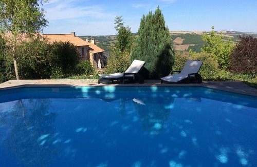 Laval-Roqueceziere House | Gite Canelle, swimming pool (shared)private garden