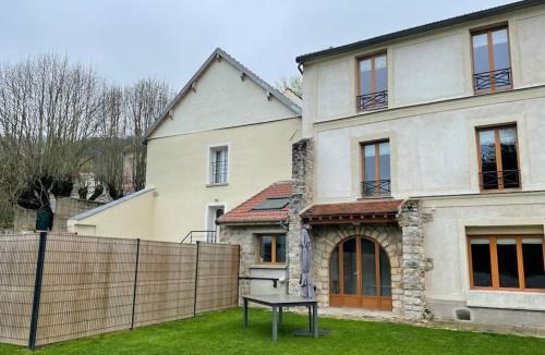 Nanteuil-sur-Marne House | Gite de 11 personnes à la campagne