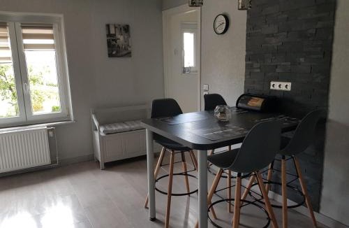 Maizieres-les-Vic Apartment | gite de plaisance