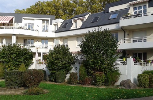 Illkirch-Graffenstaden Apartment | Gîte des Vergers at the gates of Strasourg