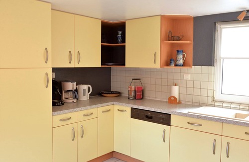 Eguisheim Apartment | Gite géranium located in Eguisheim with private parking, 10km from Colmar