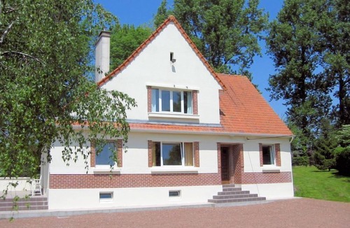 Vacqueriette-Erquieres Cottage | Gite in France, 3 stars, 11 prs, comfortable, relaxing, in natural environment