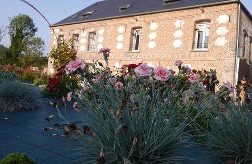 Villy-sur-Yeres House | Gite La Fleuv'Yères