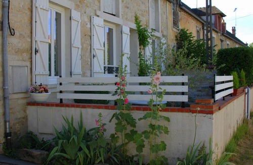Noisy-sur-Ecole House | Gite La Guette forêt des 3 pignons Fontainebleau 70km Paris5 pers