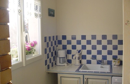 Le Tilleul House | Gite Les Lys Le Tilleul 2 mn ETRETAT; In a green and quiet setting,