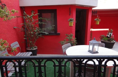 Montreuil-sur-Mer House | Gite Montreuil 1 to 6 people: L'Art du temps le Gite