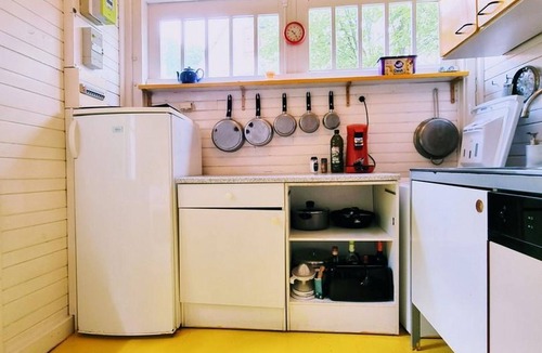 Montsoult Cottage | Gite Montsoult, 2 bedrooms, 4 persons