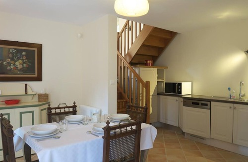 Theuville Cottage | Gite Theuville, 2 bedrooms, 4 persons