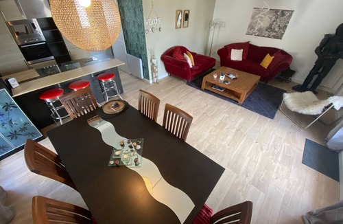Violaines House | GITE with 6 bedrooms 4 bathrooms Lille Béthune Lens Arras
