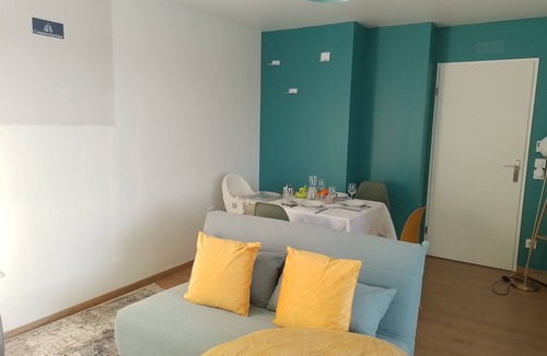 Athis-Mons Apartment | Gosen Appart, Situé sur les Bords de Seine, Paris est à 12 Minutes en Train