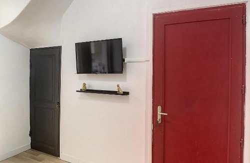 Sainte-Anne - Faubourg Noyon Apartment | Grand Appart Spacieux Cosy Confort 4 personnes Rdc
