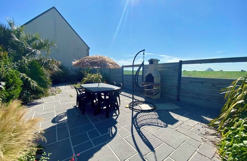 Huisnes-sur-Mer House | Grand Gîte sleeps 14 with view of Mont Saint Michel