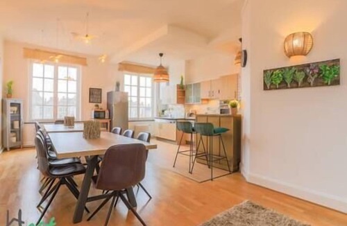 Arras Apartment | Grand Place Amazing 17P accommodation