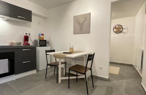 Ozoir-la-Ferriere Apartment | Grand studio tout équipé proche Paris & Disneyland