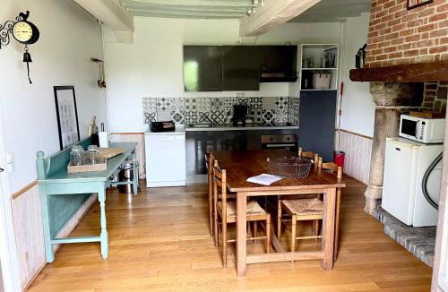 Manneville-es-Plains House | Grande chaumière, 5 chambres, 14 personnes proche des plages