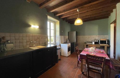 Chappes House | Grande Ferme avec Piscine Privative et Jardin, Proche Étang, Chappes - FR-1-489-90
