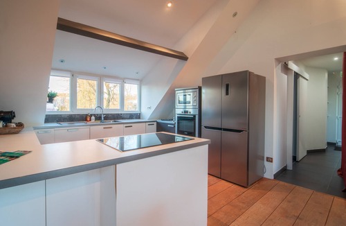 Charleville-Mezieres House | Grande Villa 20pax Avec vue Panoramique sur la Ville. A 5 min du Centre!