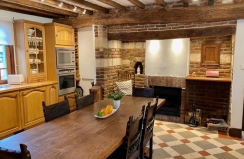 Gueschart House | Gueschavik, magnificent renovated farmhouse for 8 people
