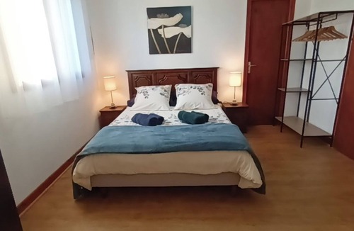 Saillenard Bed & Breakfast | Guest rooms upstairs. Breakfast included.