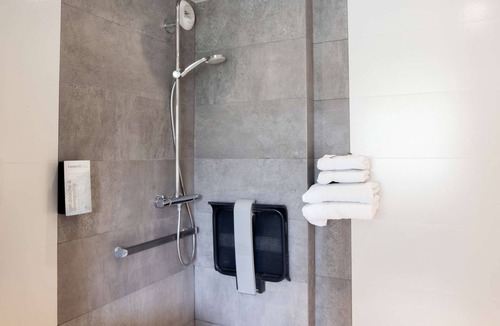 Muire - Haubette Hotel | Hôtel Campanile Reims Ouest - Tinqueux