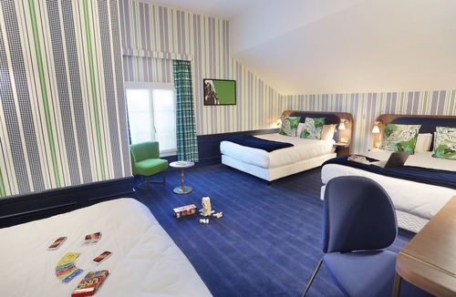 Jossigny Hotel | Hôtel du Cheval Blanc