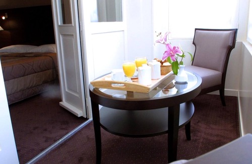 Malo-les-Bains Hotel | Hôtel L'Hirondelle