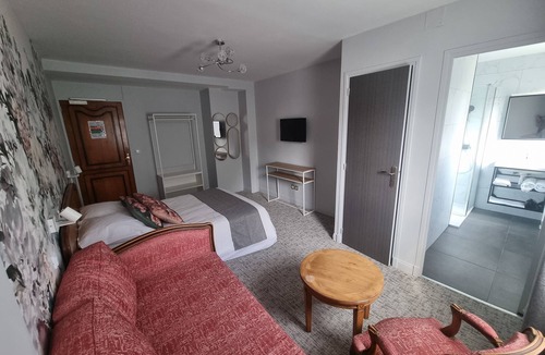 Rancourt Hotel | Hôtel Le Prieuré