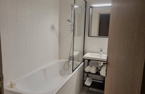 Rancourt Hotel | Hôtel Le Prieuré