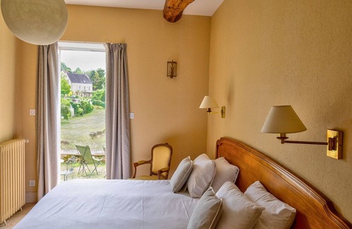 Vezelay Hotel | Hôtel Restaurant de la Poste et du Lion d'Or