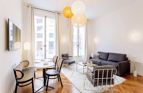 2nd Arrondissement Apartment | Habitat Parisien - 1BR-1BA - Bourse Montorgueil