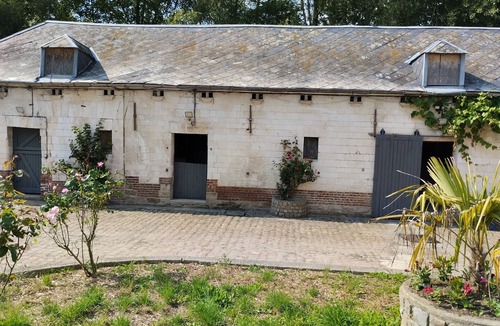 Agnez-les-Duisans Apartment | HARAS DE LA RESSEE APARTMENT 90M2 3 BEDROOMS BUCOLIC LOCATION HORSE BOXESNOT INCLUDED