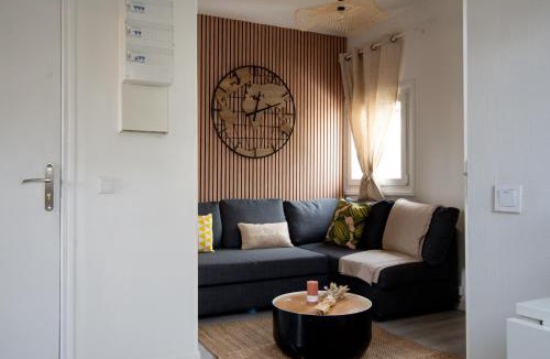 Le Blanc-Mesnil Apartment | Havre de paix entre Paris et CDG