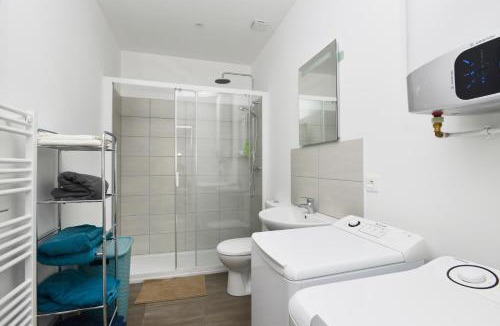 Saint-Quentin Apartment | Heptagone