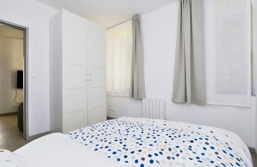 Saint-Quentin Apartment | Heptagone