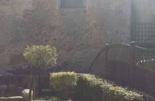 Crannes-en-Champagne Cottage | Historic 15th Century Home with Fireplace, Garden, and Modern Amenities