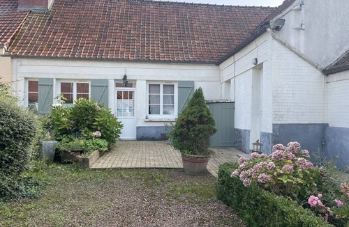 Ochancourt House | Holiday house Les Hortensias (near the Baie de Somme)