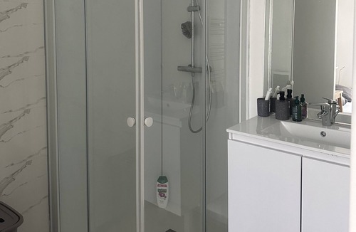 Sermaise House | Home - Independent room 10 minutes from Rer C and Dourdan