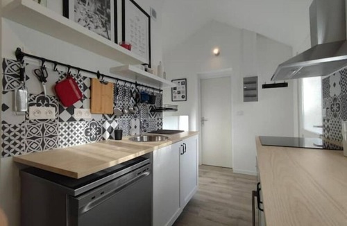 Arry House | Home Sweet Somme