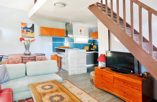 Ferolles-Attilly House | Homerez - Amazing house for 4 ppl. with garden and terrace at Férolles-Attilly